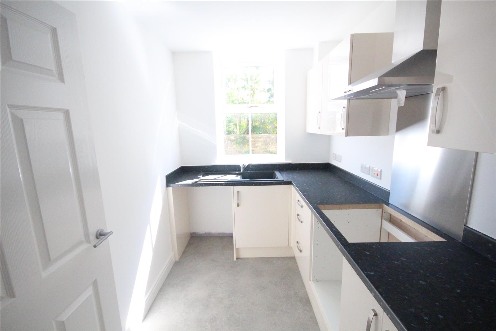 1 bedroom apartment To Let in Earby - IMG_7531.jpg